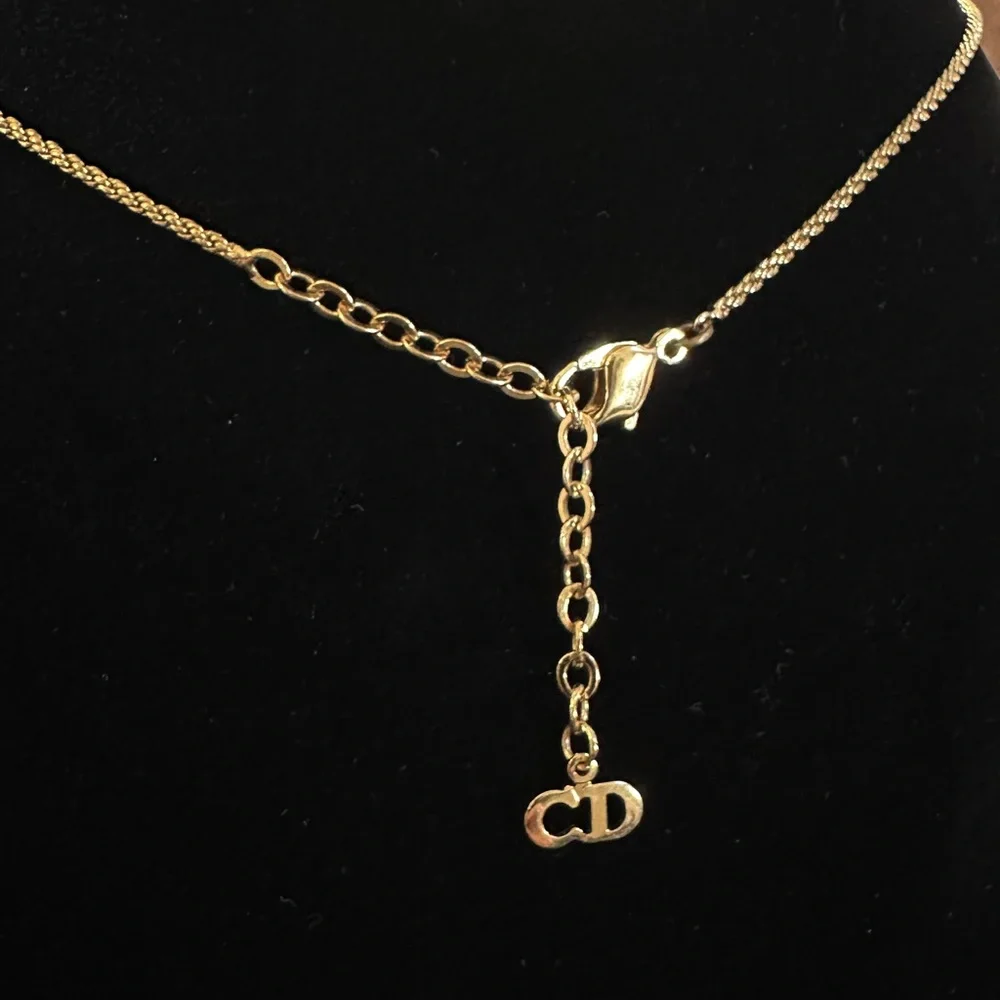❌SOLD❌ 💎 Christian Dior CD Logo Pendant Necklace - Picture 2 of 12